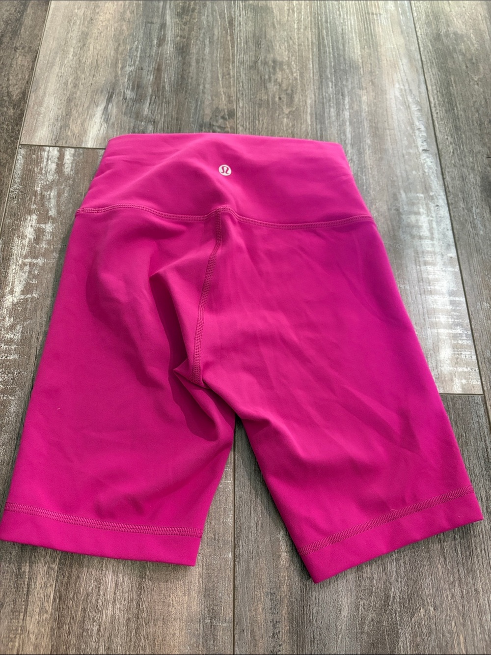 Lululemon Ripened Raspberry Wonder Train High Rise Shorts Size 4 - Picture 7 of 10